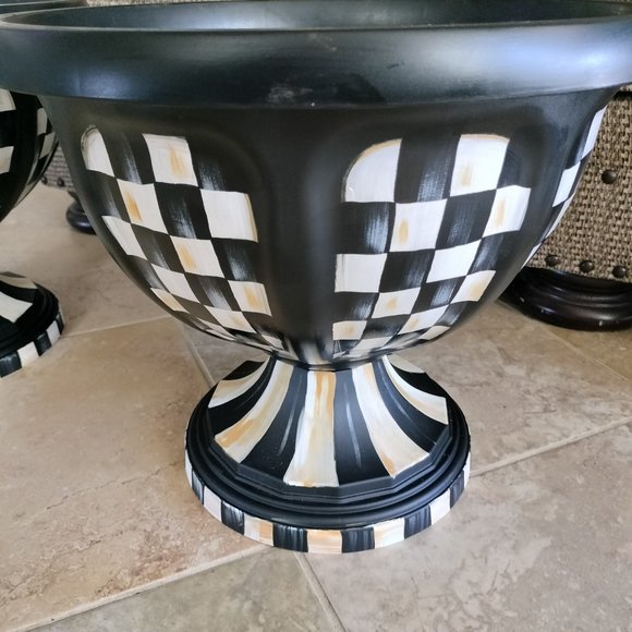 Pair of 15x18 acrylic urn planters hand-painted by me I have many available - Picture 3 of 4